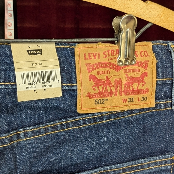 Levi's 502 Taper - Picture 3 of 3